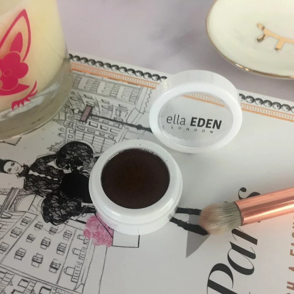Ella Eden 'Faith' Pressed Eyeshadow - Warm Brown